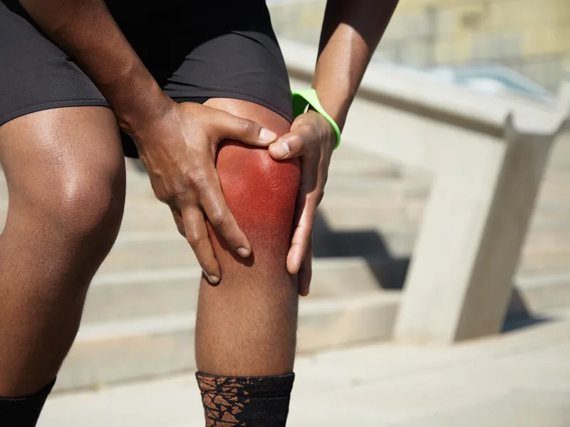 Top Spine Chiropractic treating knee pain in Worcester