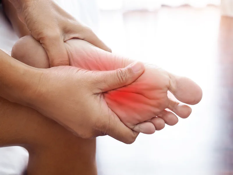 How Top Spine Chiropractic treats plantar fasciitis in Worcester